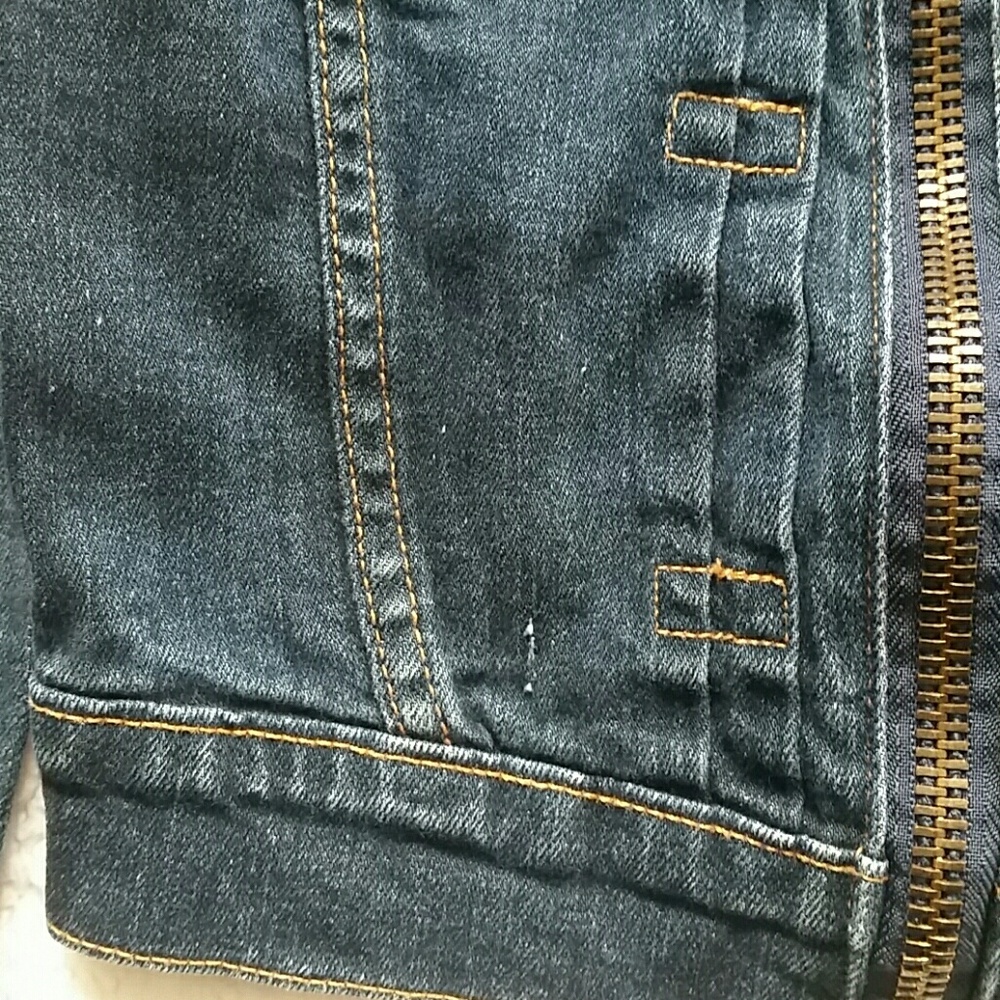 Levi Jean Jacket Size Small (JR) - Picture 8 of 8